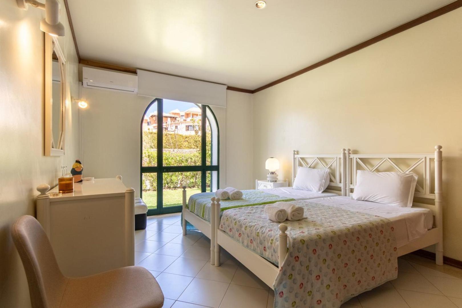 Tac - Vila Tina Vilamoura Куартейра Екстериор снимка